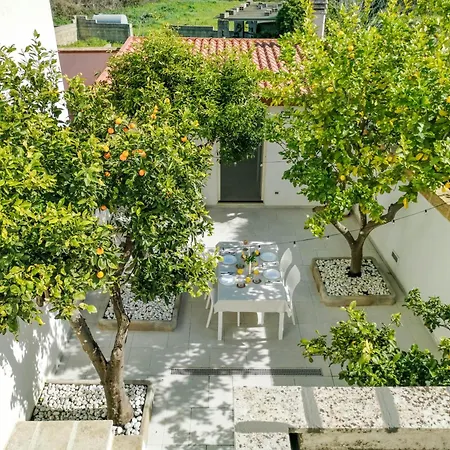 Il Cortile Degli Aranci Дом отдыха Cerfignano