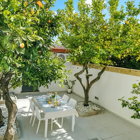 Il Cortile Degli Aranci Cerfignano